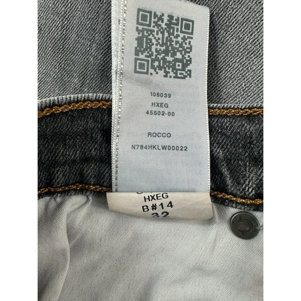 True Religion Black Rocco Relaxed Skinny Mens Jean Short SIze 32